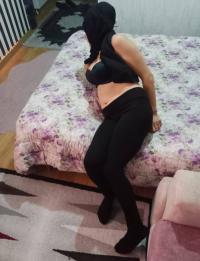 Türbanlı Escort Bayan Mineyle Aşk Dolu Akşamlar